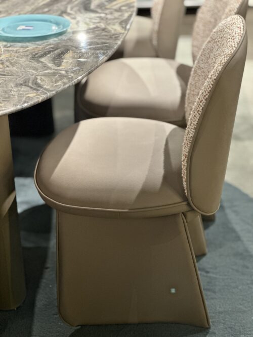 Table salle à manger 8 chaises – Image 5