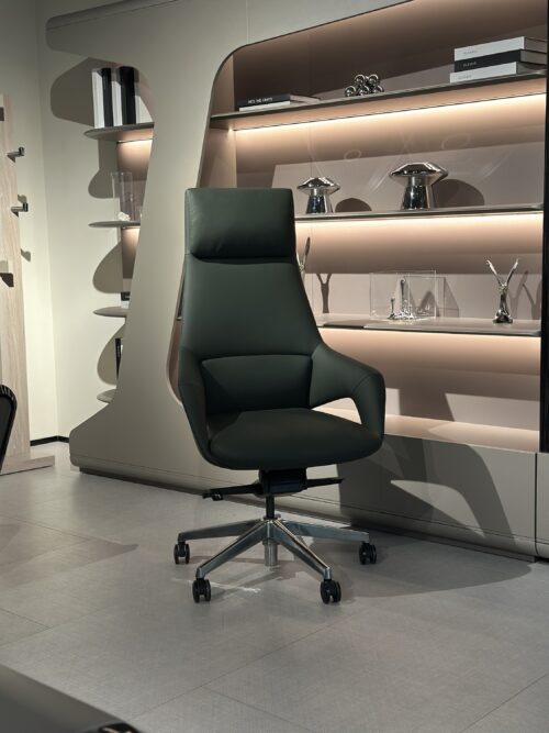Chaise opérateur de luxe – Image 2