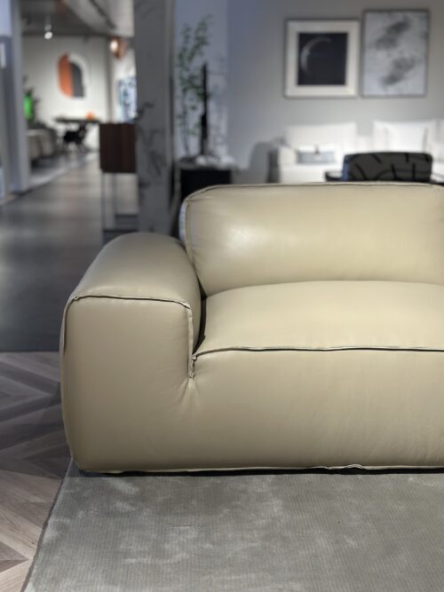 Banquette 4 places en cuir – Image 4