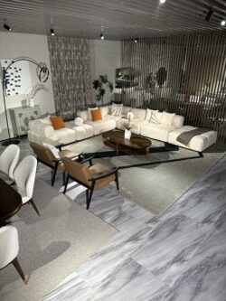 Salon L