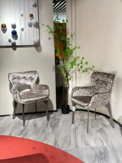 Chaise tête à tête